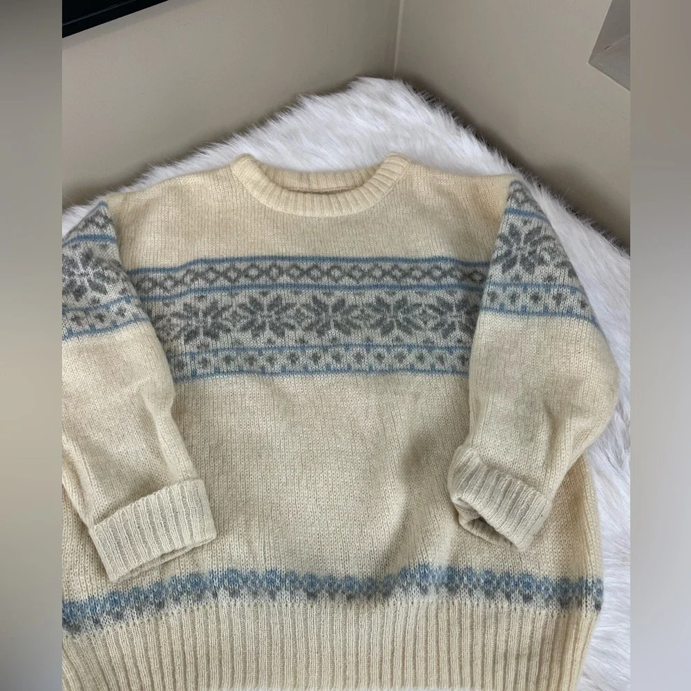 Vintage Icelandic ice knit Nordic ivory and Blue wool Sweater - Picture 1 of 12